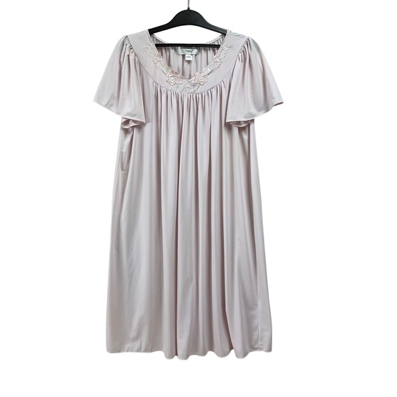 Miss Elaine Other - Miss Elaine Womens Long Nightgown Nap Dress Size M cottagecore Night Dress